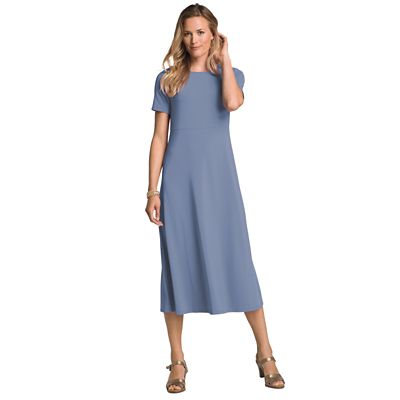 Women Mediterranean Fashion Guide